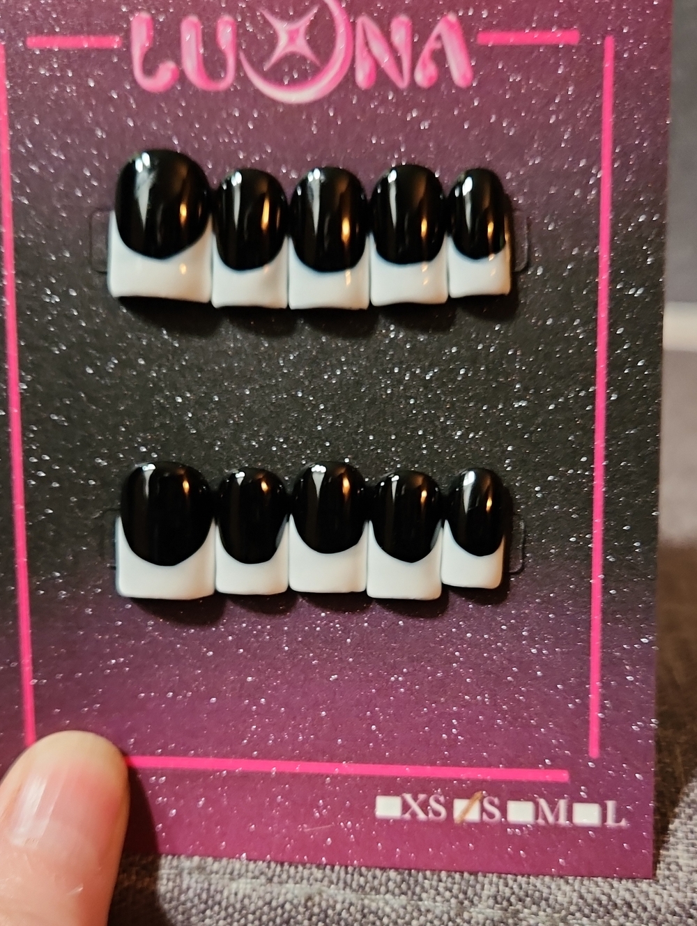 Black/White Tuxedo French Press On Nails. Size Small